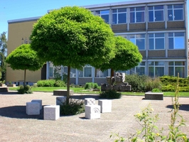 Grund- und Mittelschule Deiningen